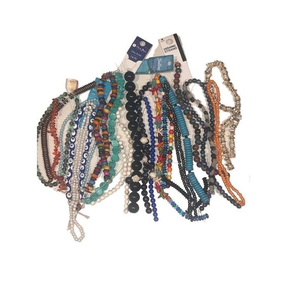 New/NWT 28 Strands of Various Colors Shapes and Size DIY Artisan Beads - Picture 1 of 5